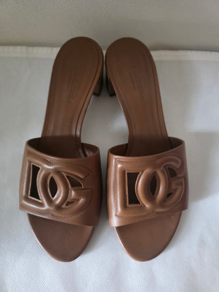 Dolce & Gabbana Brown Leather DG Cutout Slides sandals 39.5 sz