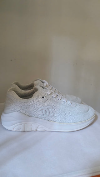Chanel White Interlocking CC Logo Sequins Sneakers 39.5 sz