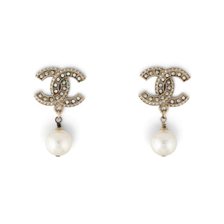 Chanel Gold-tone Faux Pearl  Strass Interlocking CC Drop Earrings