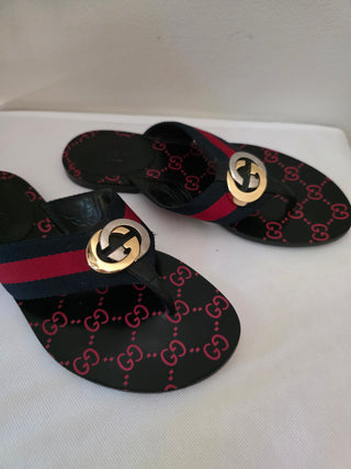 Gucci Blue Red Black Vintage Web Interlocking GG Thong Sandals 36.5 sz