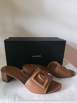 Dolce & Gabbana Brown Leather DG Cutout Slides sandals 39.5 sz