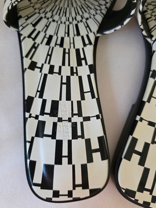Hermès Black White Op'H Oran Calfskin Slides 40 sz