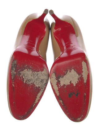 Christian Louboutin Beige Patent Leather Pumps 40 sz