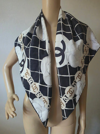 Chanel Black white silk Interlocking CC Logo Scarf