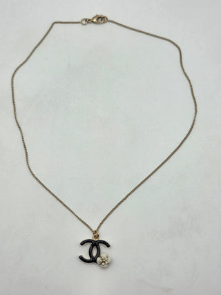 Chanel Gold-tone Enamel Interlocking CC Camelia Pendant Necklace