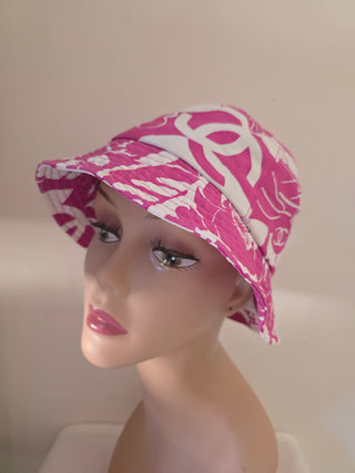 Chanel Pink White Interlocking CC Coco Beach Bucket Hat M sz
