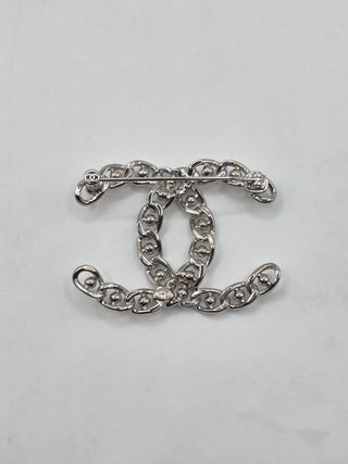 Chanel Silver-tone 2022 CC Chain Link Brooch