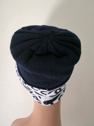 Chanel Black/White Interlocking CC Cashmere Beanie One size