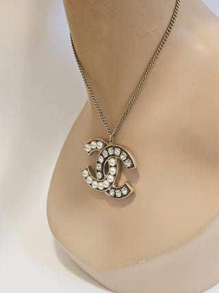 Chanel Faux-Pearl Strass Interlocking CC Pendant Necklace