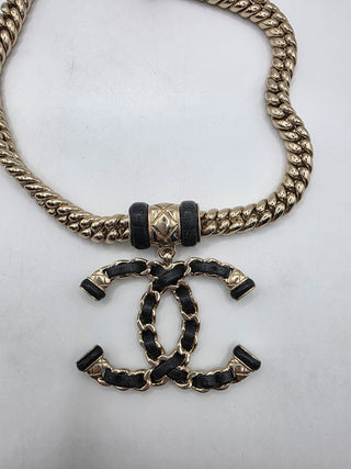 Chanel Gold Metal Black Leather Interlocking CC Logo Chain Link Choker Necklace
