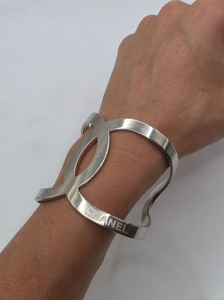 Chanel Silver-tone Interlocking CC Oversized Cuff Bracelet