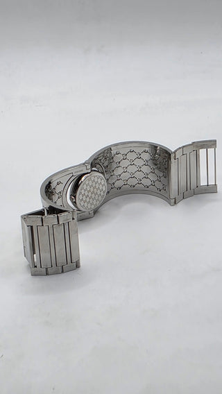 Gucci Silver-tone stainless steel GG Monogram Twirl watch