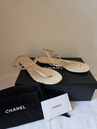 Chanel Beige leather 2019 Interlocking CC Logo T-Strap Sandals 37 sz