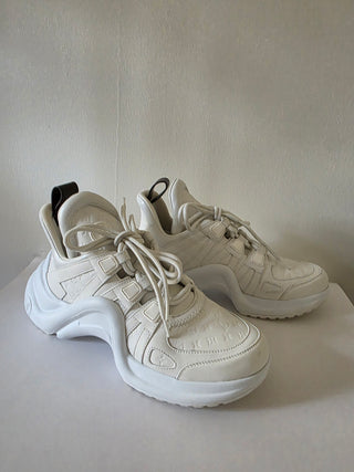 Louis Vuitton White Leather Monogram Canvas Archlight Sneaker 39 sz