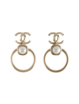 Chanel Gold-tone 2022 Faux Pearl Interlocking CC Drop Earrings